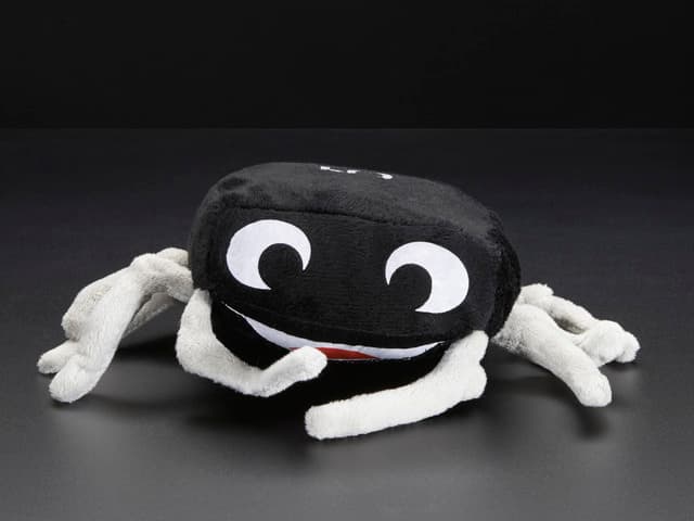 Hans 555 Timer IC - Circuit Playground Plushie