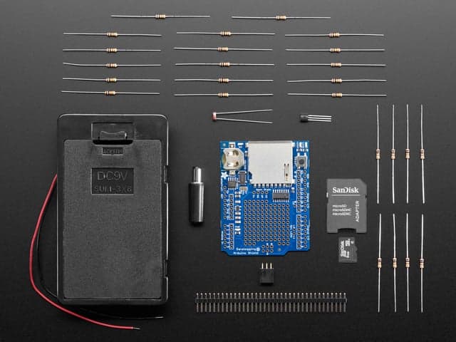 Light and temperature data-logger pack