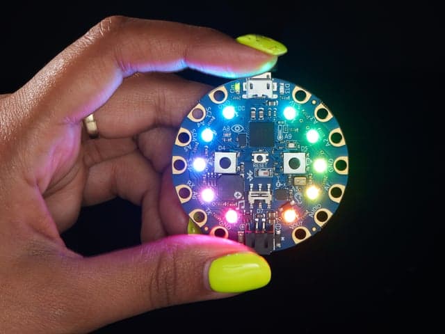 Circuit Playground Bluefruit - Bluetooth® Low Energy