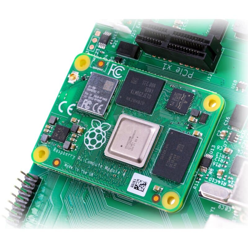 Raspberry Pi Compute Module CM4104008 Bulk (8 GB, 4 GB RAM, WLAN)
